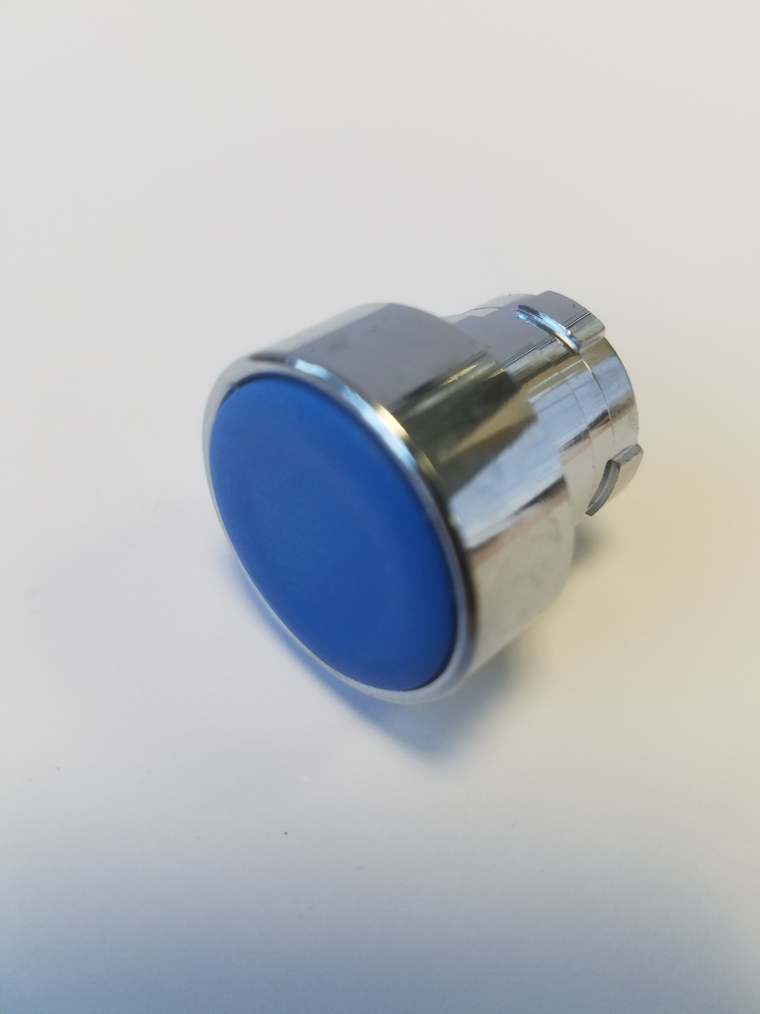 PUSH BUTTON BLUE